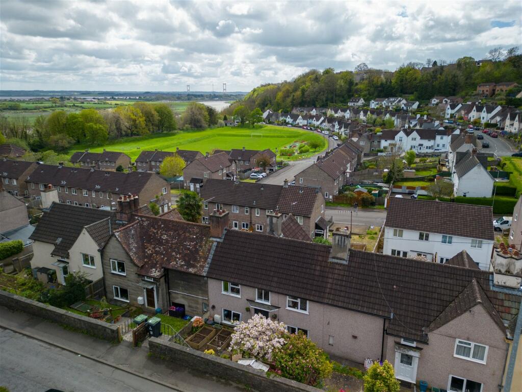 3 bedroom terraced house for sale in Green Street, Chepstow, NP16