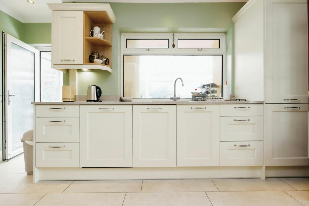 Additional property image - Athanaire, Higher End, St Athan, Vale of Glamorgan CF62 4LW