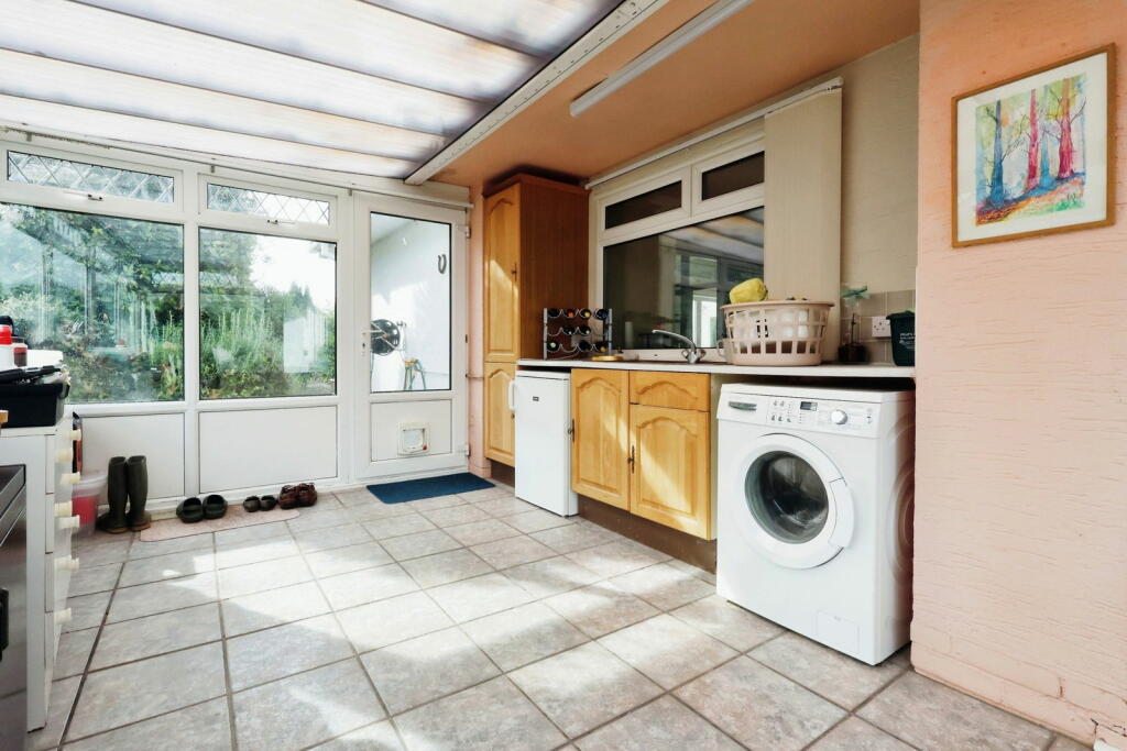 Additional property image - Athanaire, Higher End, St Athan, Vale of Glamorgan CF62 4LW