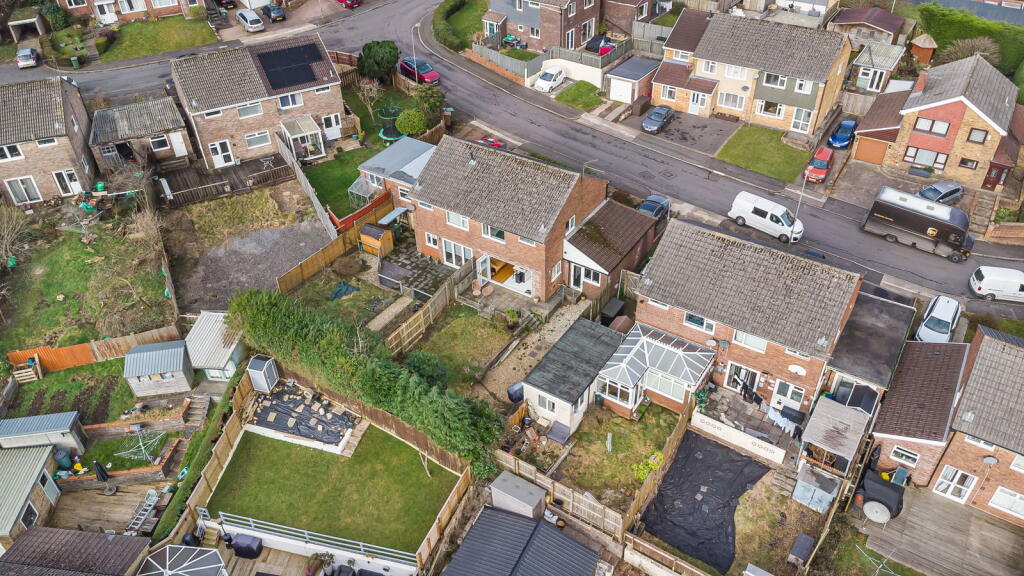 Additional property image - Denbigh Court, Caerphilly, CF83 2UN