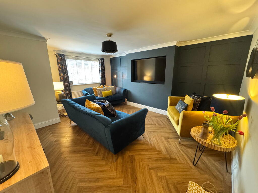 Additional property image - Rhodfa'r Coed, Maesteg, CF34 9GE