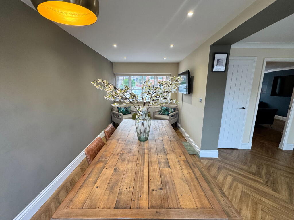 Additional property image - Rhodfa'r Coed, Maesteg, CF34 9GE