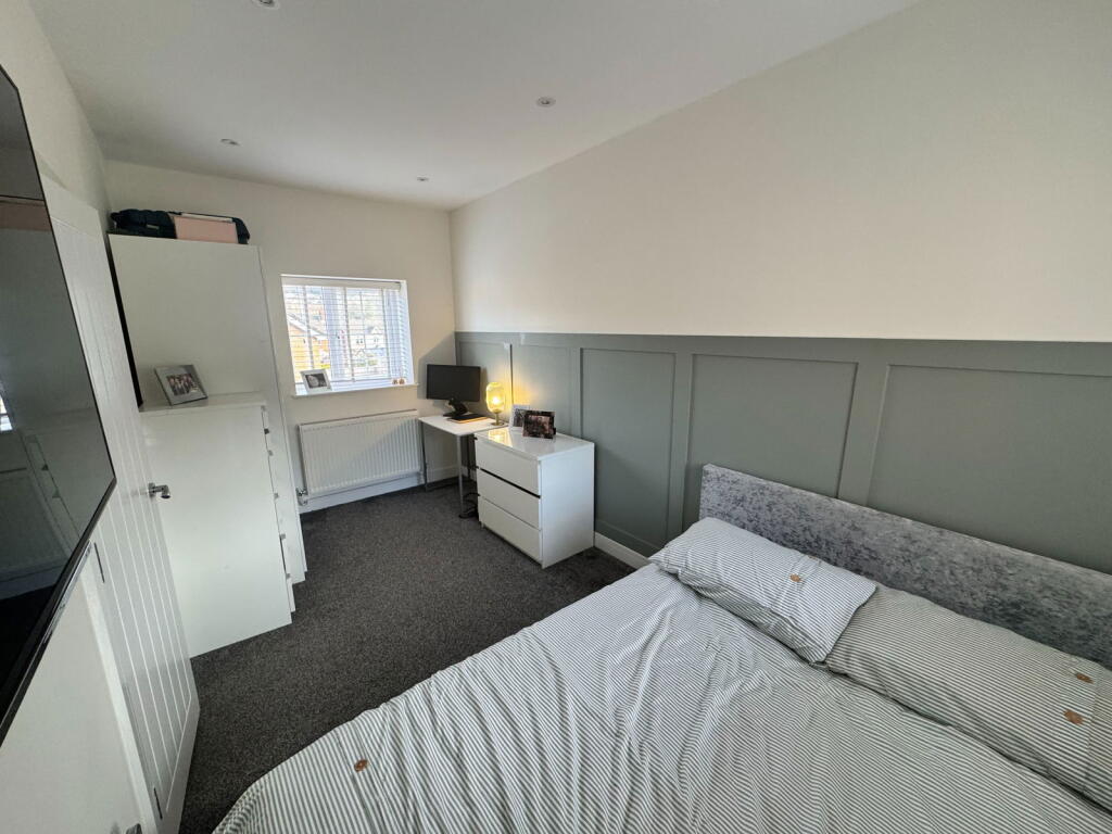 Additional property image - Rhodfa'r Coed, Maesteg, CF34 9GE