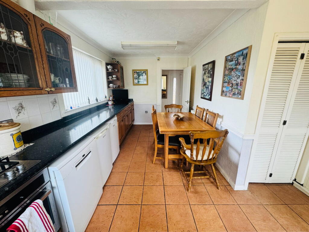 Additional property image - Heol Ty-Gwyn, Maesteg, CF34 0BD