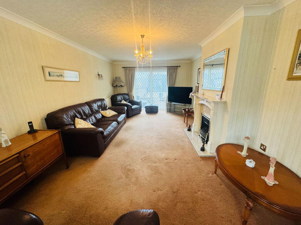 Additional property image - Heol Ty-Gwyn, Maesteg, CF34 0BD