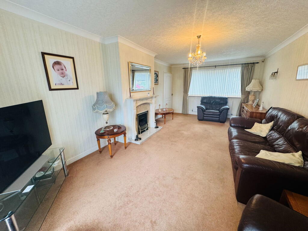 Additional property image - Heol Ty-Gwyn, Maesteg, CF34 0BD