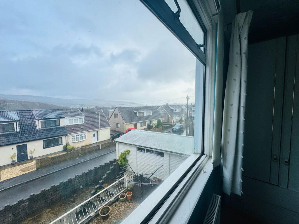 Additional property image - Heol Ty-Gwyn, Maesteg, CF34 0BD