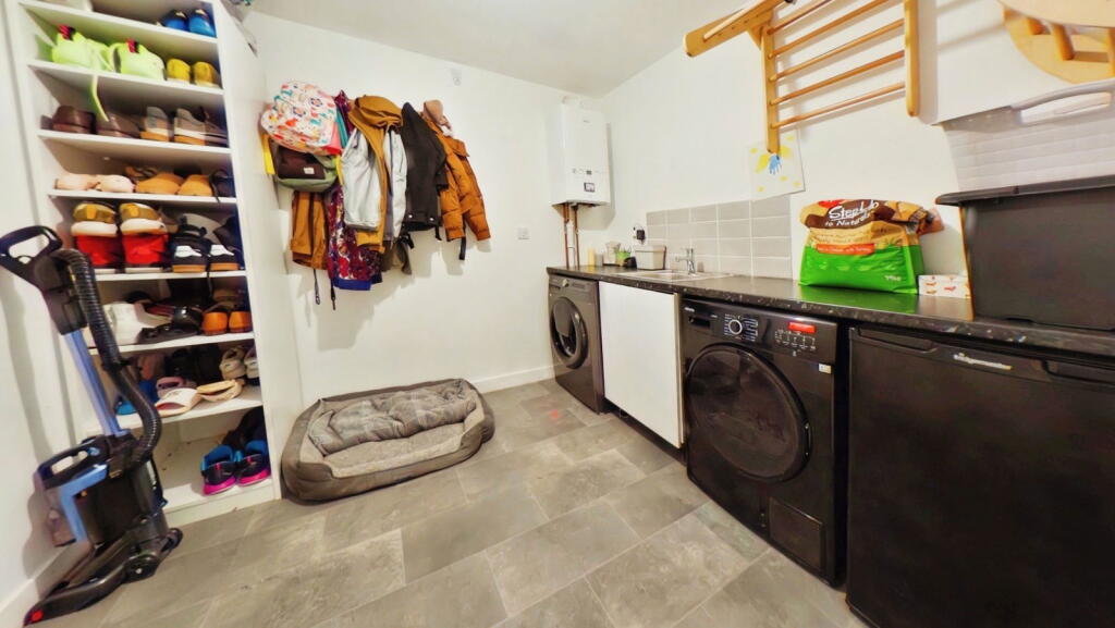 Additional property image - Plasnewydd Walk, Llantwit Major, Vale of Glamorgan CF61 2YW