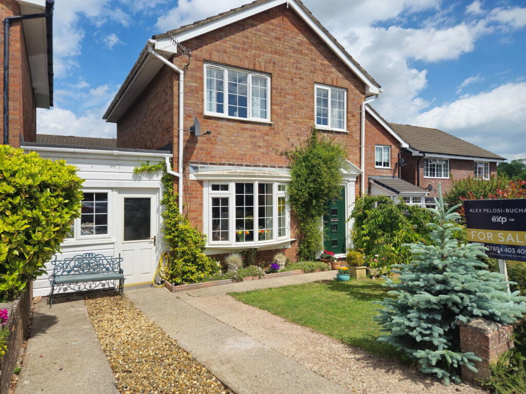 Main image of property: Croesonen Parc, Abergavenny