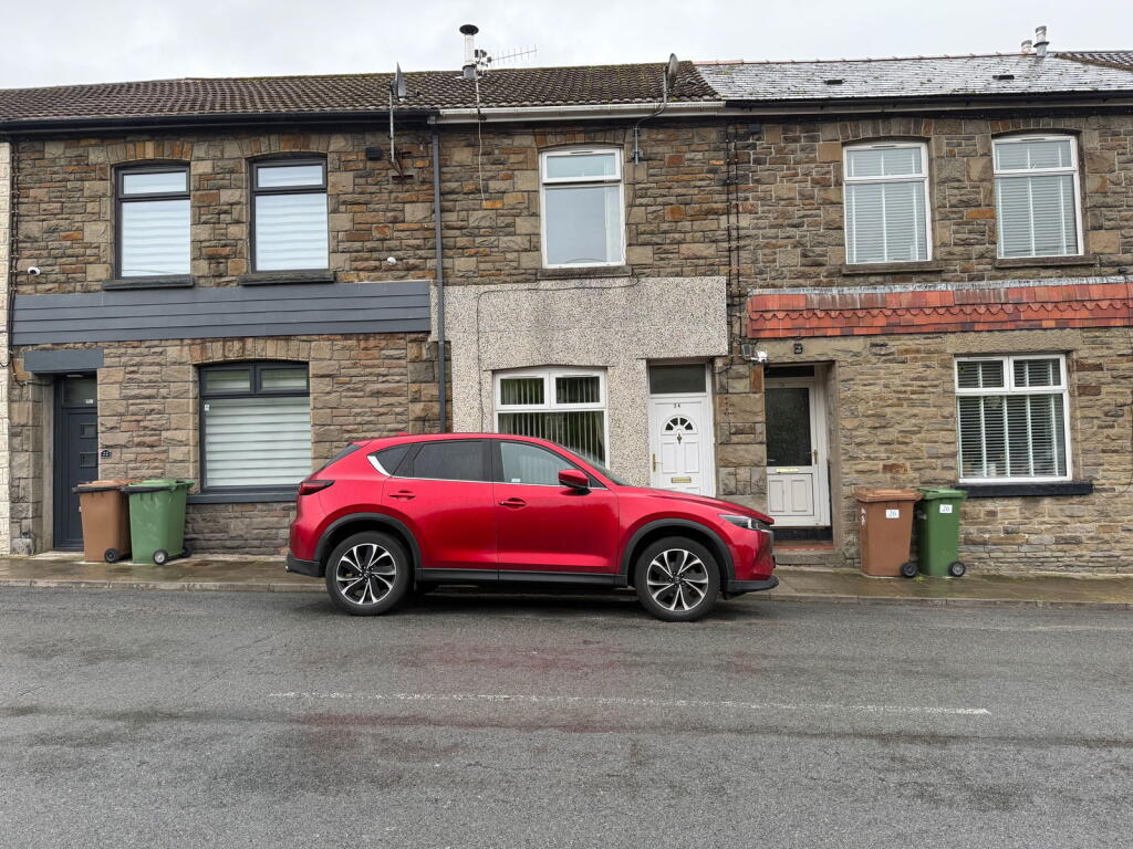3 bedroom terraced house