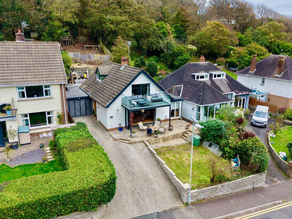 Main image of property: Rotherslade Road, Langland, Swansea, SA3 4QW