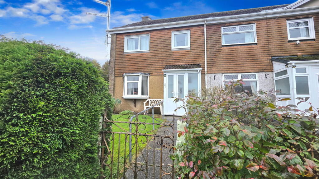 Main image of property: Pisgah close , Talywain