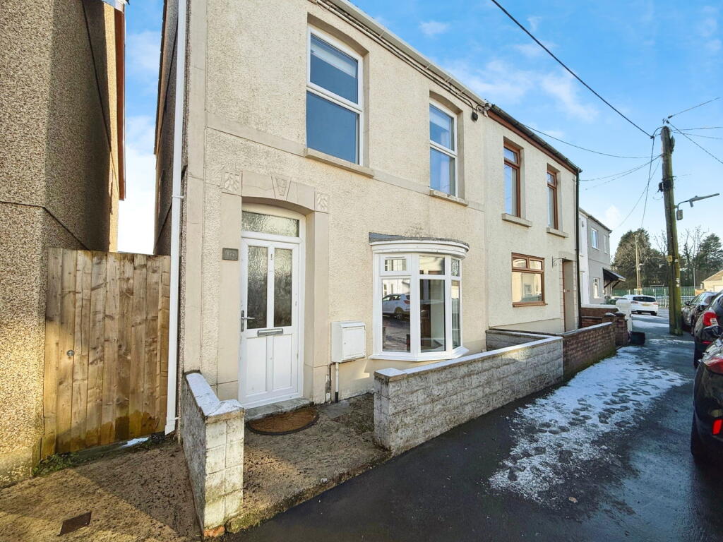 Main image of property: Queens Avenue, Gorseinon, Swansea, SA4 4AP