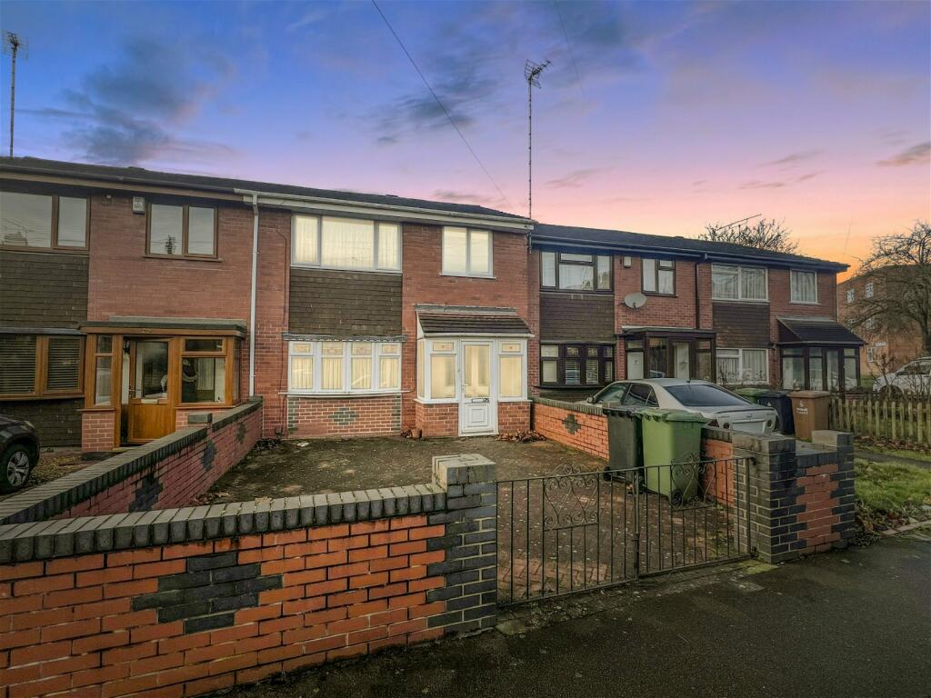 3 bedroom terraced house for sale in Moorside Gardens, Walsall, WS2 8SY