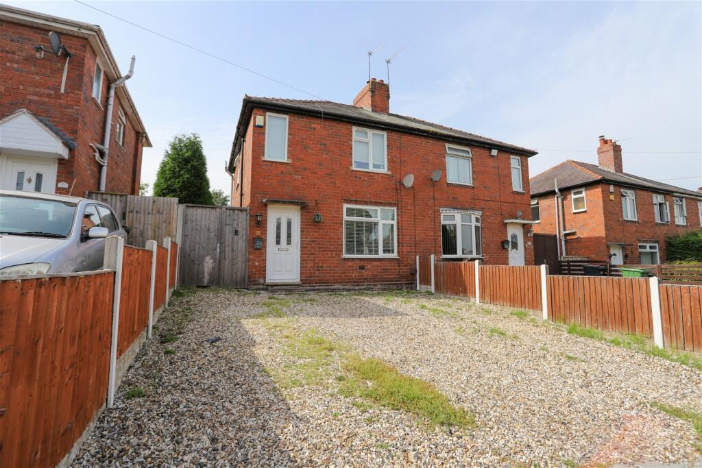 2 bedroom semidetached house for sale in High Park Road, Halesowen