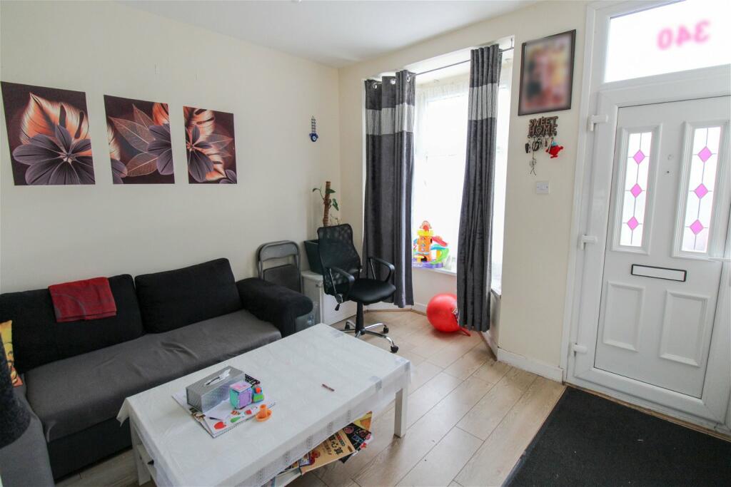 2 bedroom terraced house for sale in St. Pauls Road, Smethwick, B66 1EU