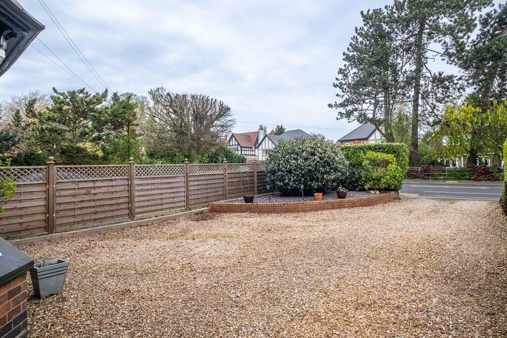 Additional property image - Penns Lane, Sutton Coldfield, B72 1BL