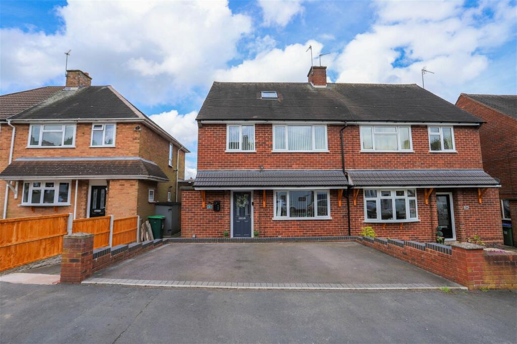 Main image of property: Barnford Crescent, Oldbury, B68 8PP