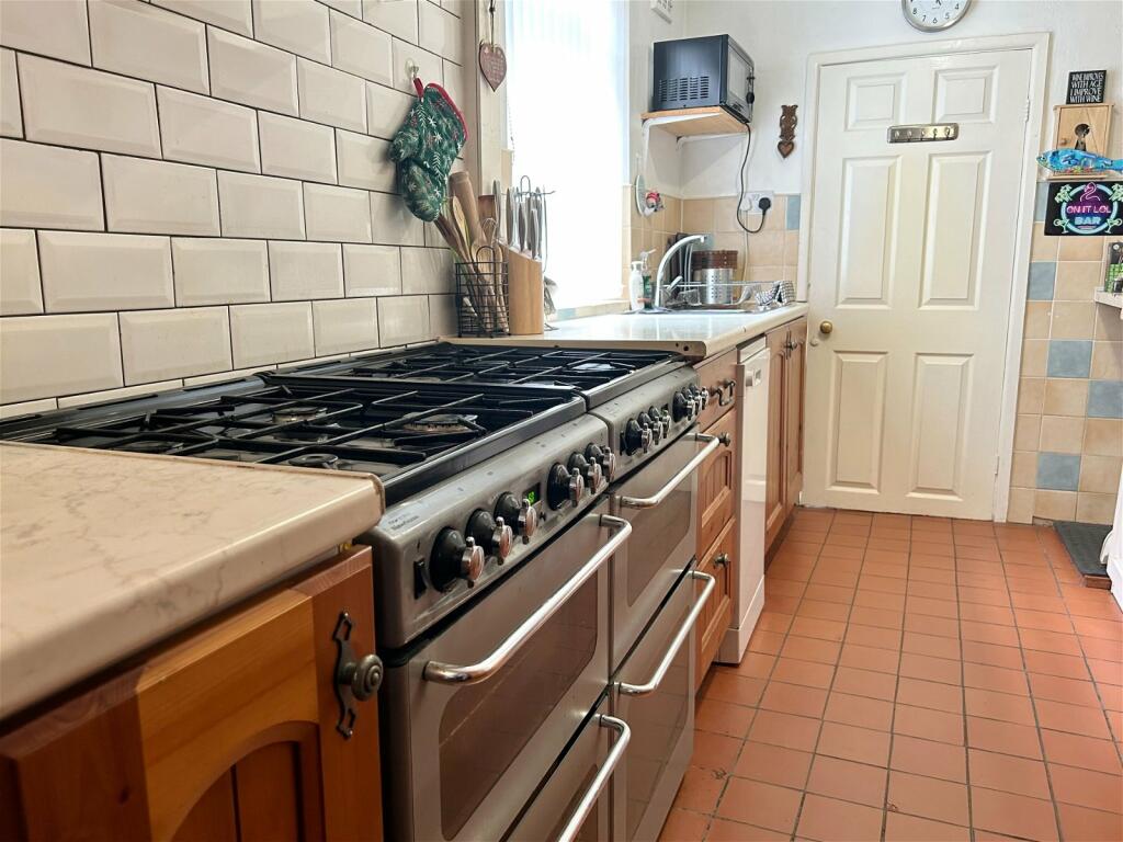 Additional property image - Coronation Street, Tamworth, B79 7ES