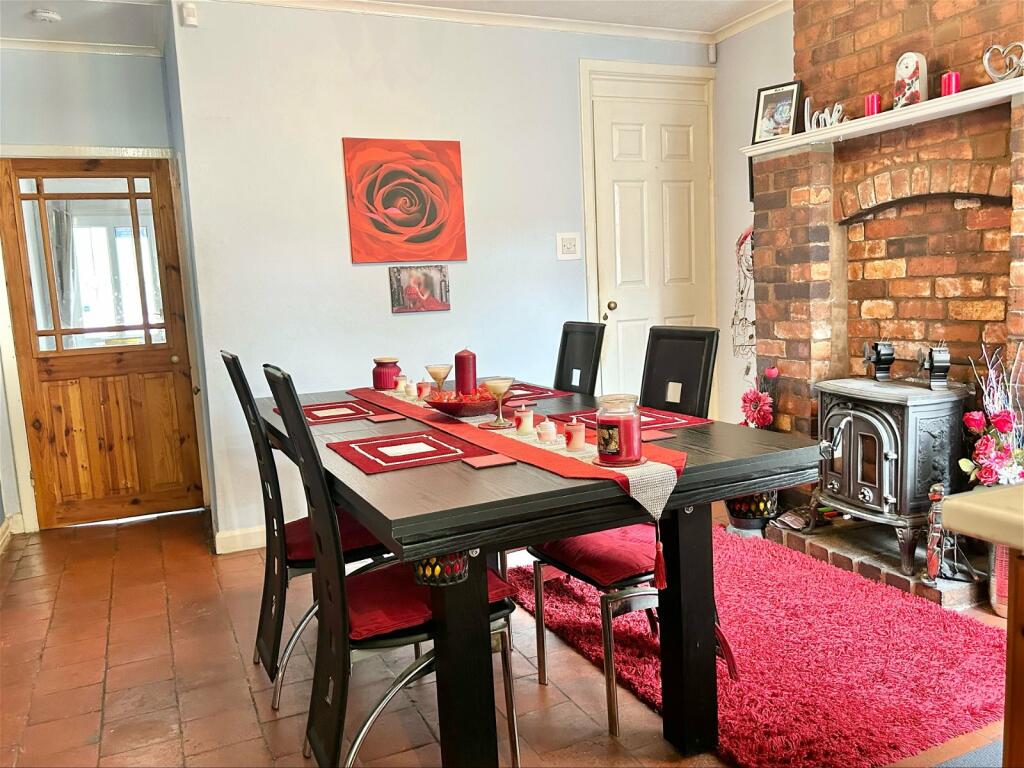 Additional property image - Coronation Street, Tamworth, B79 7ES