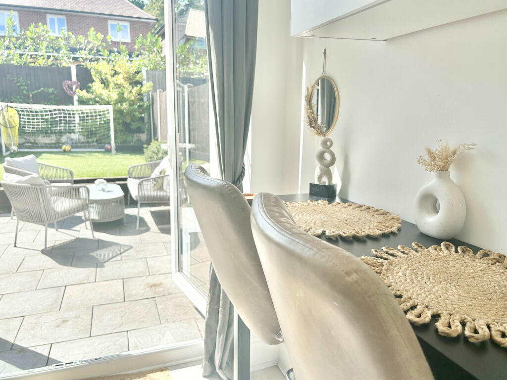 Additional property image - Blithbury Close, Amington, Tamworth, B77 4FP