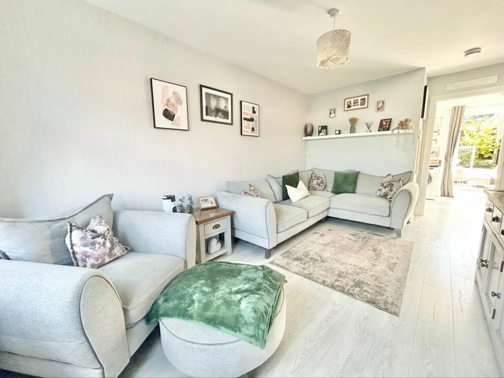 Additional property image - Blithbury Close, Amington, Tamworth, B77 4FP