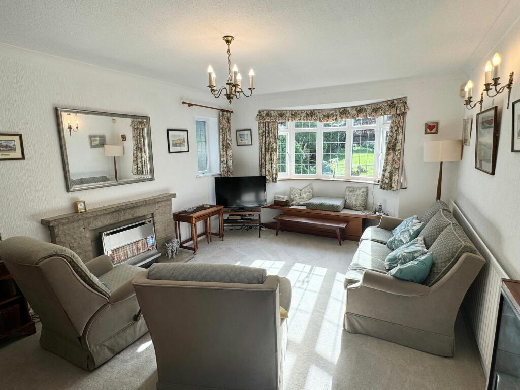 Additional property image - 40 The Grove, Little Aston, Sutton Coldfield, B74 3UD