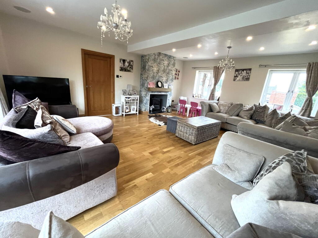 Additional property image - Crumpfields Lane, Webheath, Redditch