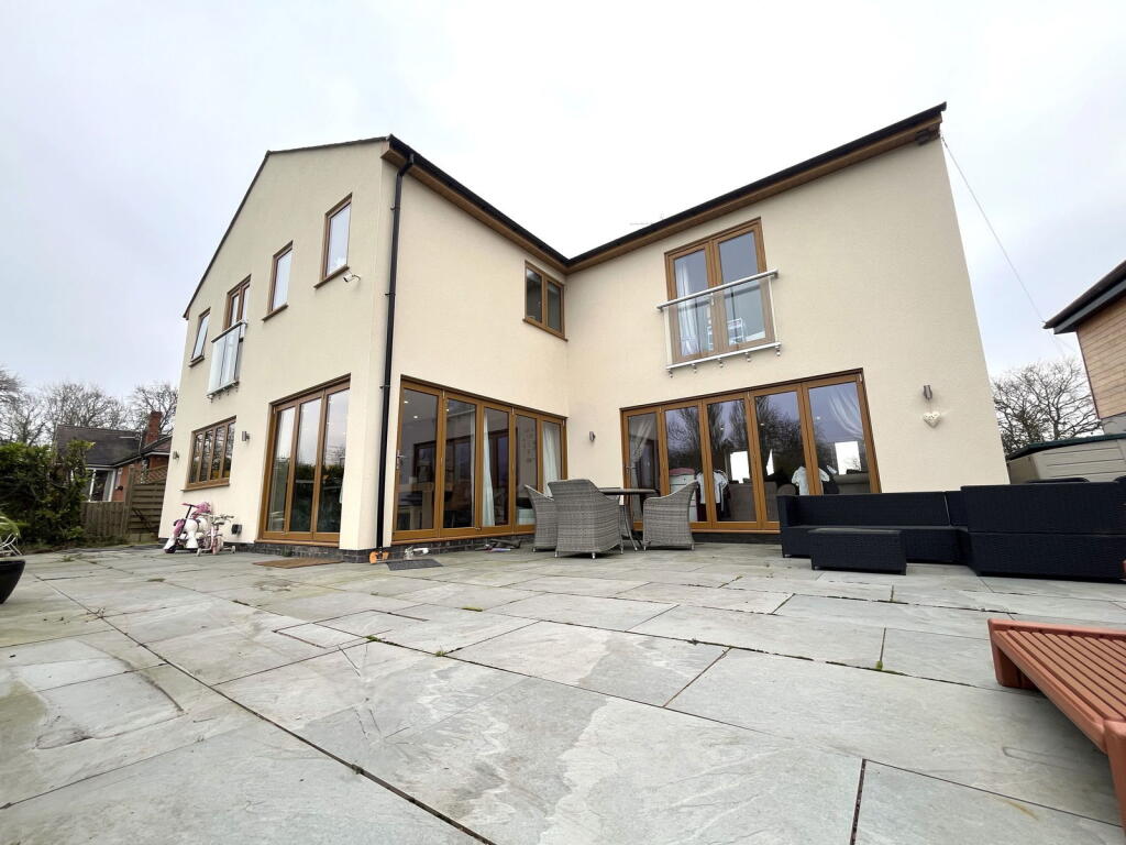 Additional property image - Crumpfields Lane, Webheath, Redditch