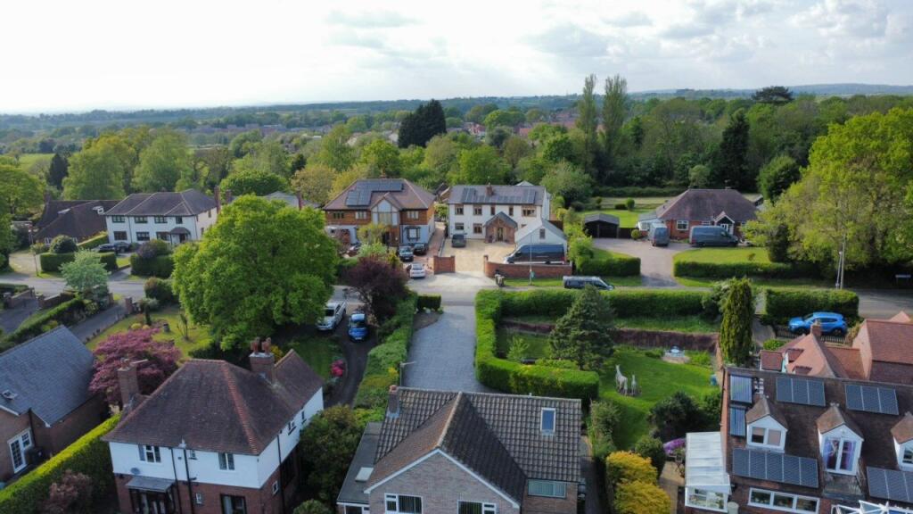 Additional property image - Crumpfields Lane, Webheath, Redditch