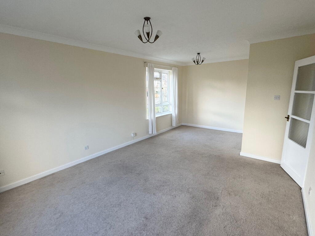 Additional property image - Flat 3, Balfour Court, 361 Lichfield Road, Four Oaks, Sutton Coldfield, B74 4DB