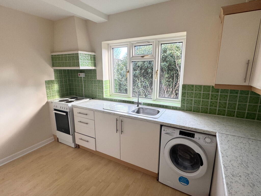 Additional property image - Flat 3, Balfour Court, 361 Lichfield Road, Four Oaks, Sutton Coldfield, B74 4DB