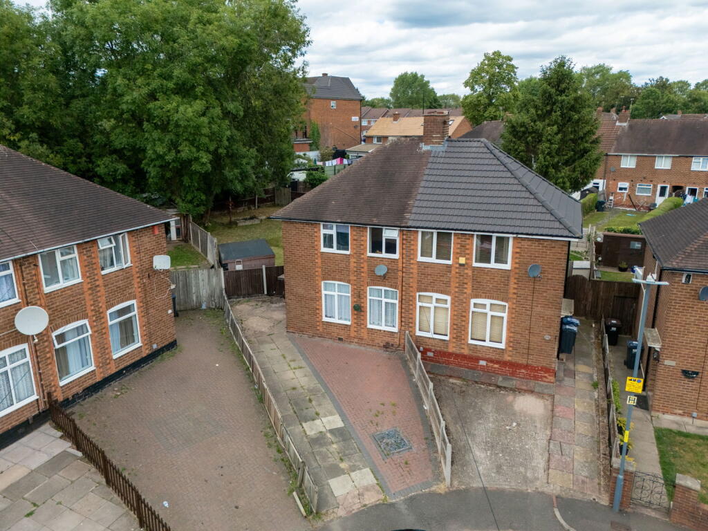 Main image of property: Flaxton Grove,Birmingham,B33 9PD