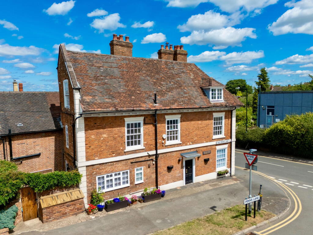 Main image of property: Old Penns Lane,Coleshill,Birmingham,B46 1BX