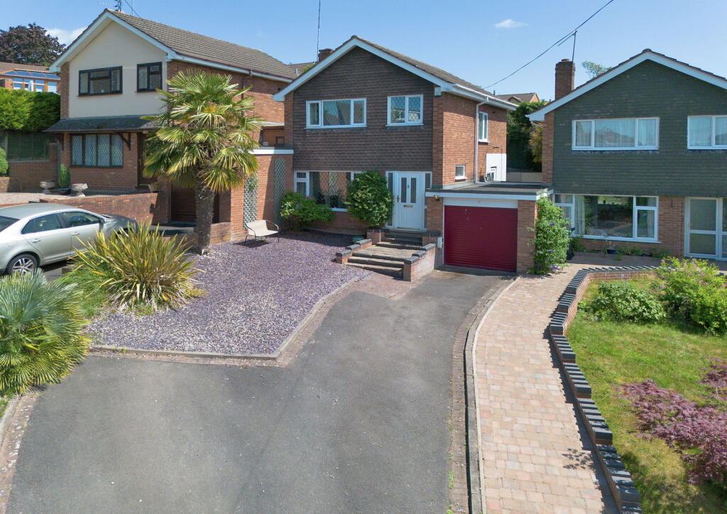 Main image of property: Markham Drive, Kingswinford, DY6 8HZ