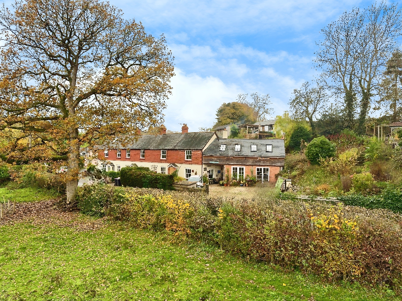 Main image of property: Avondale and Ty Bach Twt, Nant Y Caws, Oswestry, SY10 9AN