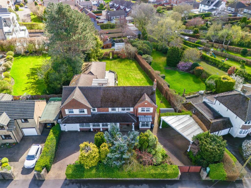 5 bedroom detached house for sale in Hallam Grange Road, Hallam Head