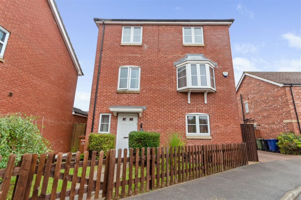 Main image of property: Edinburgh Way, Scartho Top, Grimsby, DN33 3TG