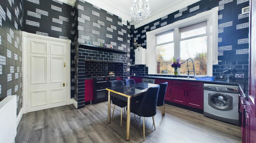 Additional property image - Clayton Lane, Clayton, Bradford, BD14 6PD