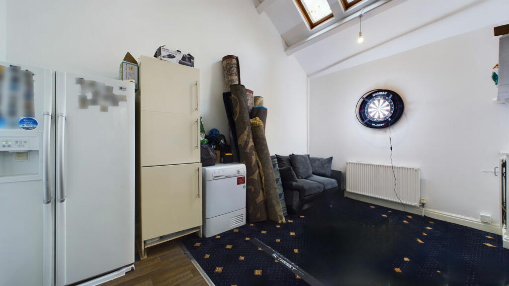 Additional property image - Clayton Lane, Clayton, Bradford, BD14 6PD