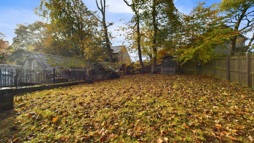 Additional property image - Clayton Lane, Clayton, Bradford, BD14 6PD