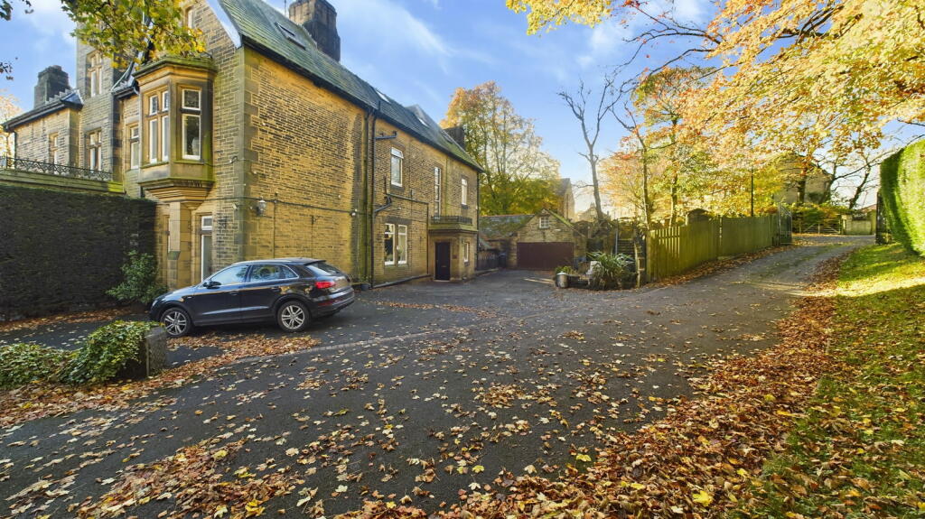 Additional property image - Clayton Lane, Clayton, Bradford, BD14 6PD