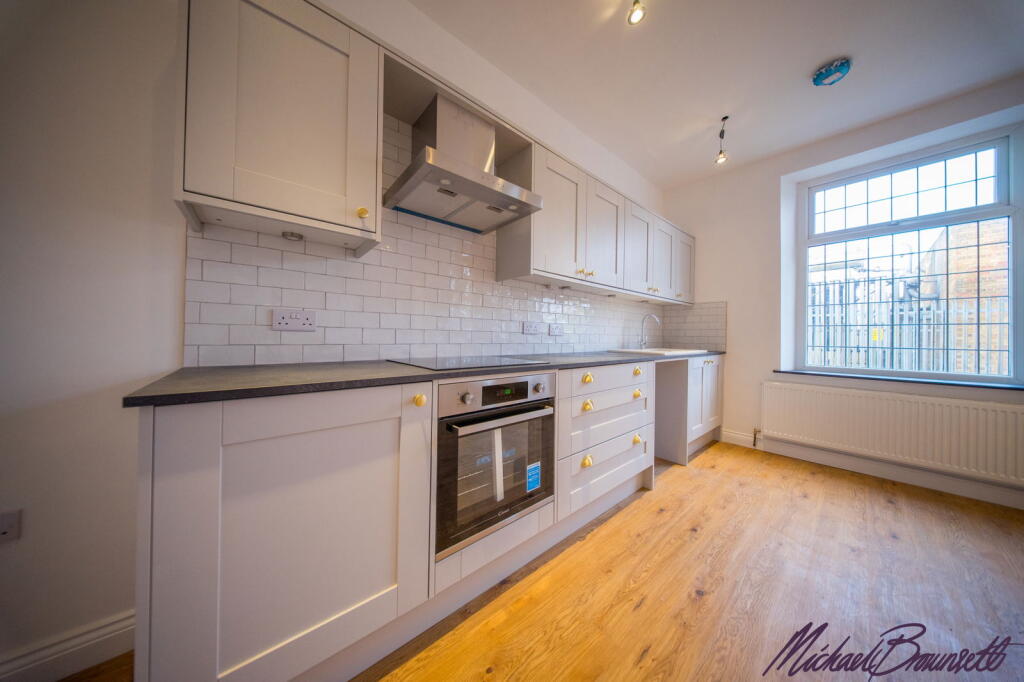 Additional property image - Beacon Street, Wibsey, Bradford, BD6 3BE