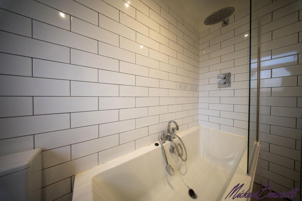 Additional property image - Beacon Street, Wibsey, Bradford, BD6 3BE