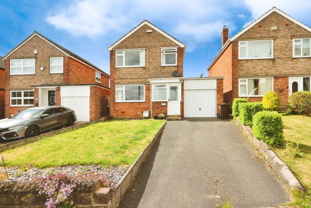 Main image of property: Leadbeater Road, Sheffield, S12 2UH