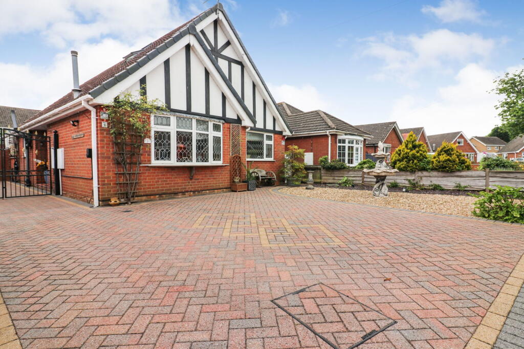 Main image of property: 2 Hamish Walk Immingham DN40 1PP