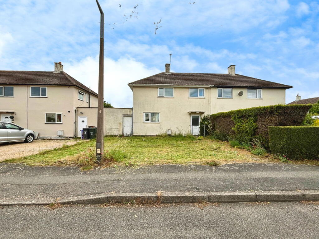 Main image of property: Gauntlet Road, Grimoldby, Louth, LN11 8UH