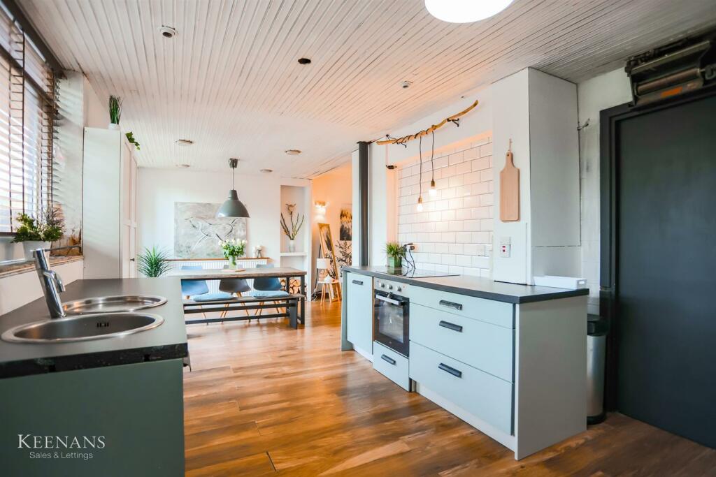 Additional property image - Rushmere Drive, Bury