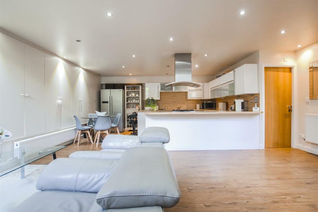 Additional property image - Crow Lane, Ramsbottom, Bury