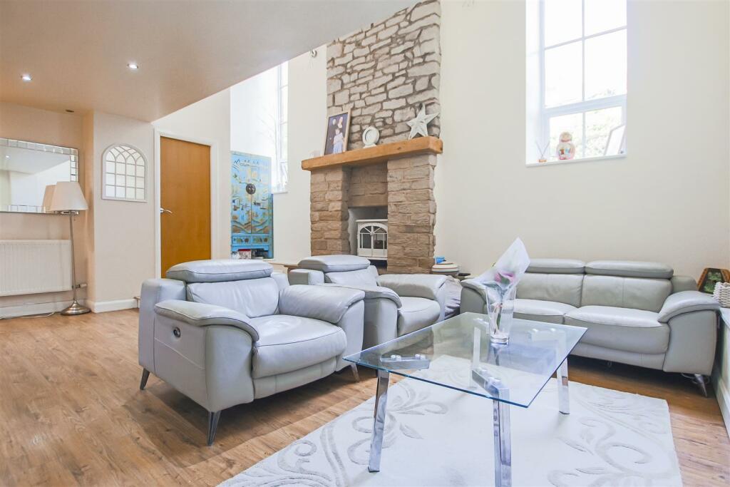 Additional property image - Crow Lane, Ramsbottom, Bury